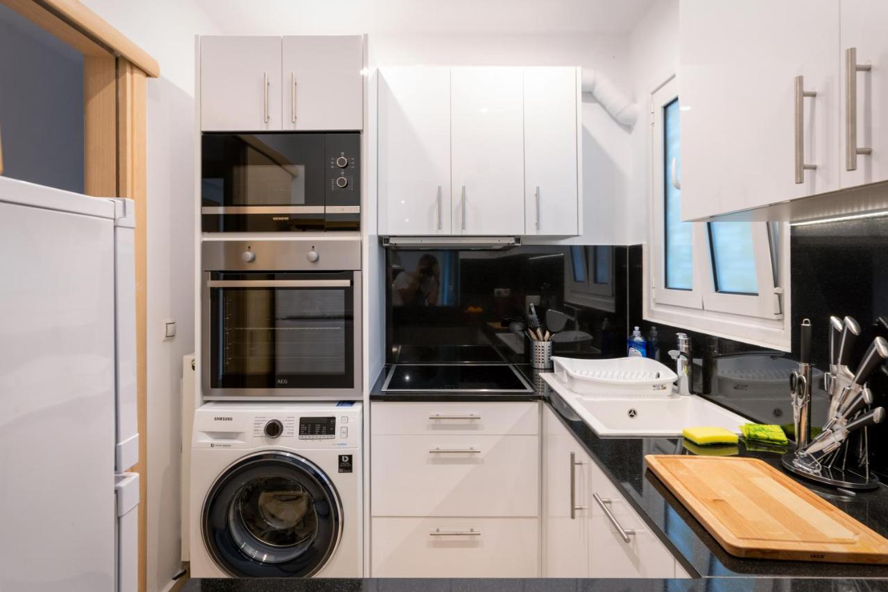 Lux 1-Bedroom Apartement Next To The Sea In Voula Афины Экстерьер фото